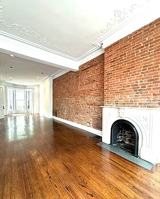 Rented by Townsley & Gay, LLC | media 23