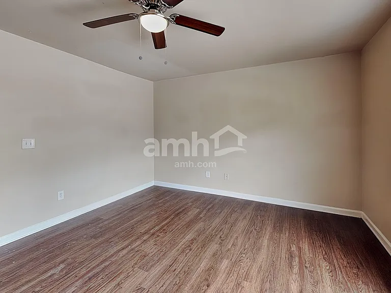 148 Crescent Woode Dr — Photo 18