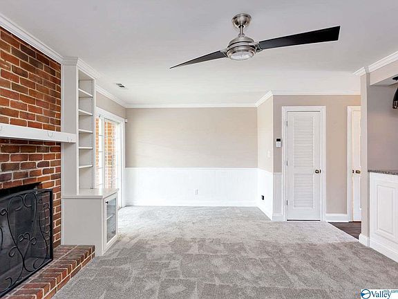 3rd image of 11514 Jade Ln SE