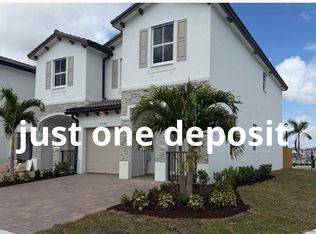 2574 SE 25th Dr, Homestead, FL 33035