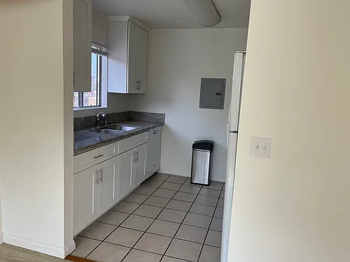 7851 Garfield Ave #3 Photo 1