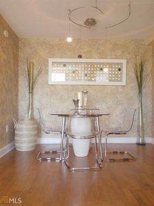 2479 Peachtree Rd NE APT 301, Atlanta, GA, 30305
