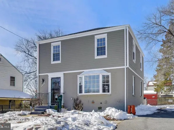 6904 Riggs Rd, Hyattsville, MD 20783