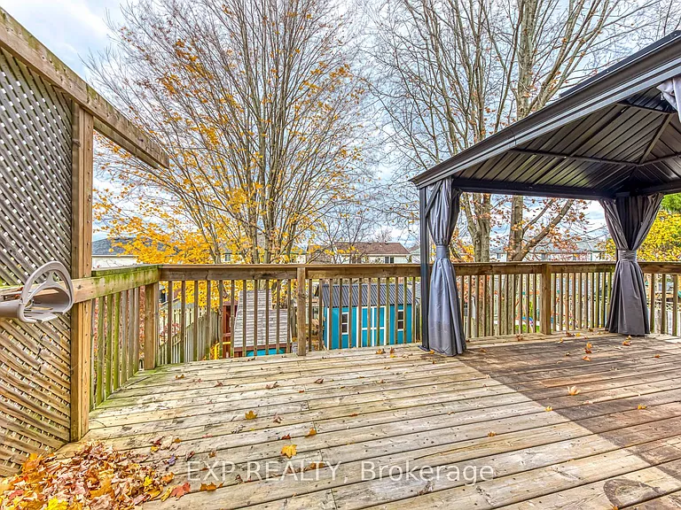 76 Gibb St — Photo 31