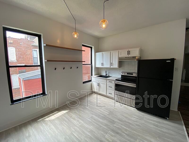 1st image of 3300 Shenandoah Ave #2A