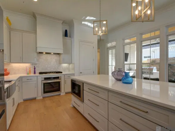 4777 Cottage Oaks Dr, Gonzales, LA 70737