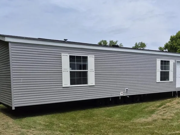 318 Hostetter Blvd, New Castle, DE 19720