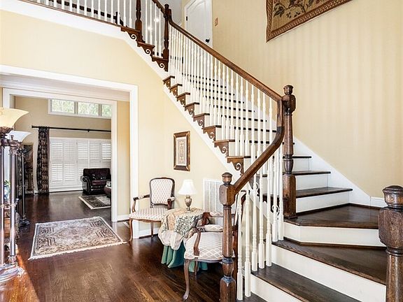 4th image of 3501 Windy Rdg