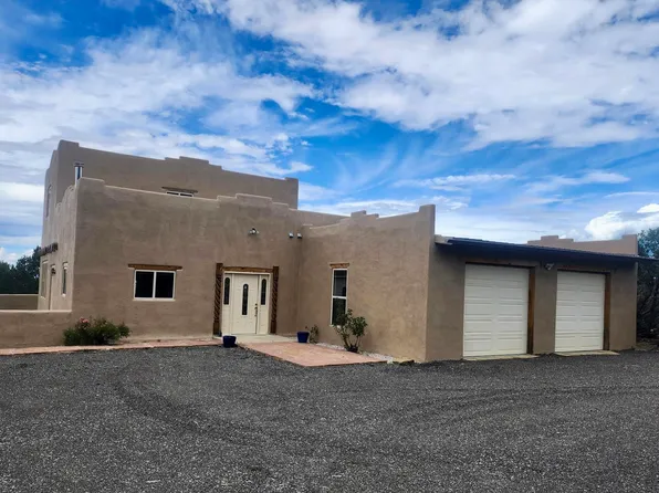 1574 Weimer Rd, Taos, NM 87571