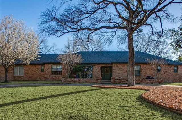1st image of 7173 Kendallwood Dr