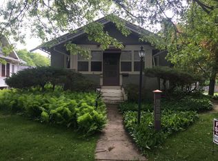 626 Oakland Ave, Iowa City, IA 52240