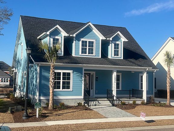 2nd image of 1004 James Island Ave.