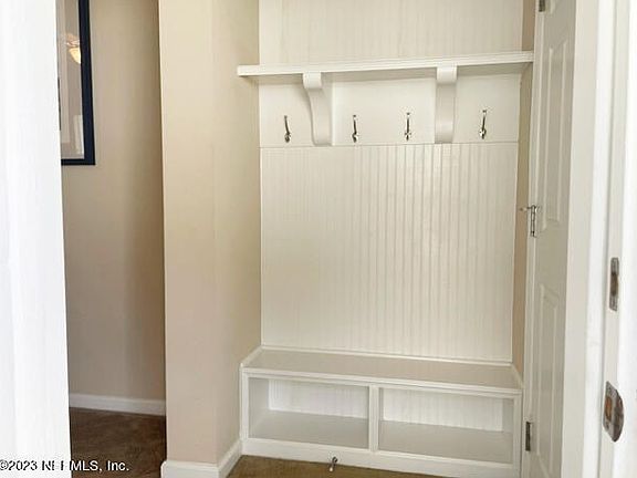 2nd image of 40 Weston Cir