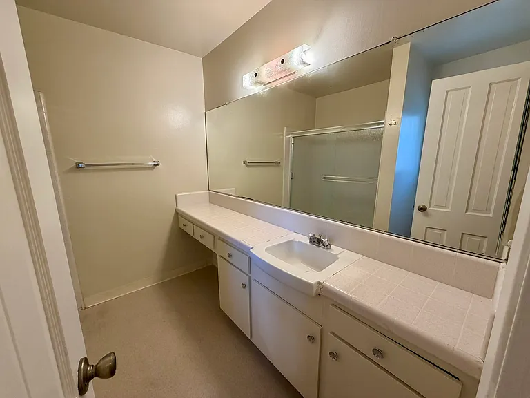 20336 Cohasset St #21 — Photo 10