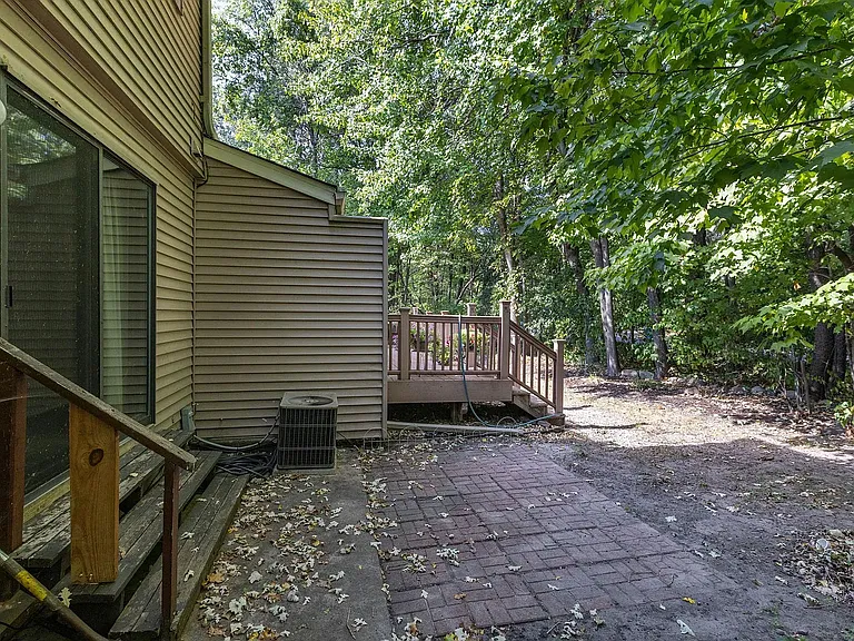 105B South Dr — Photo 19
