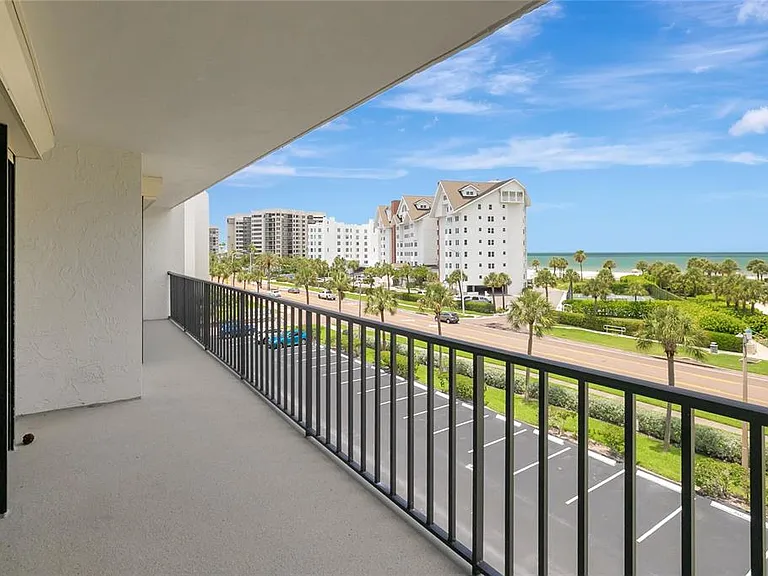 1581 Gulf Blvd #302N — Photo 32