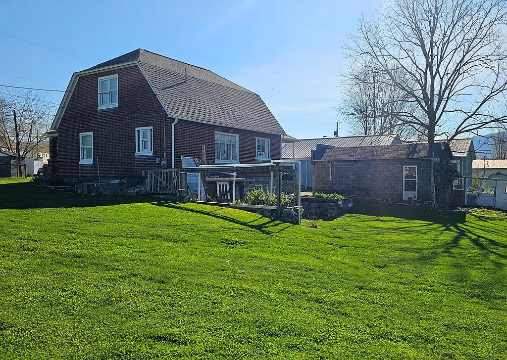Property photo 4
