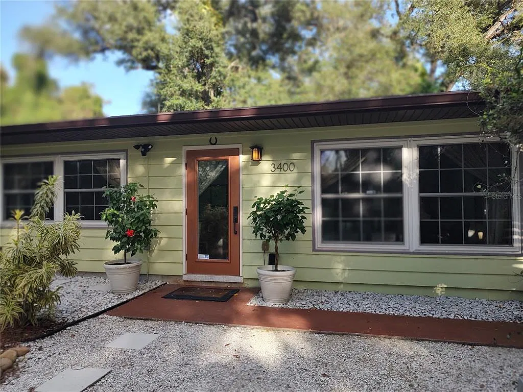2 bed, 2.0 bath, 1416 sqft, $3,000 — Photo 2