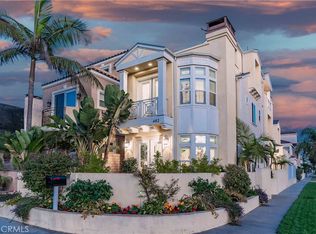 402 22nd St, Huntington Beach, CA 92648
