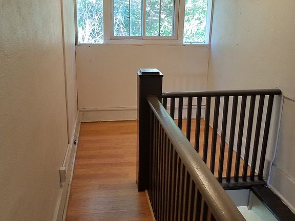 5th image of 465 6th St