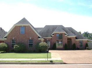 10209 N Green Moss Dr, Unincorporated, TN 38018