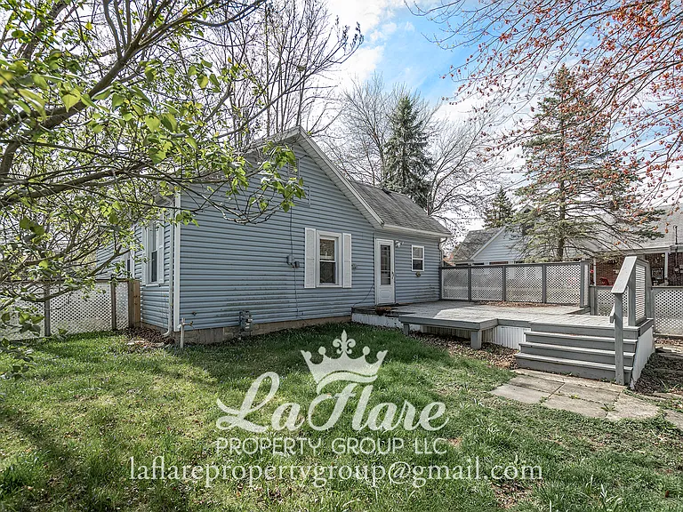 427 E Indiana Ave — Photo 4