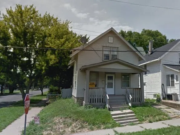 701 Mary St, Peoria, IL 61603