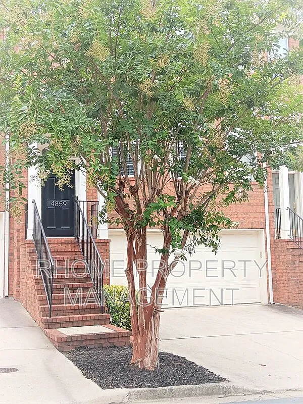 4 bed, 4.0 bath, 2208 sqft, $3,275 — Photo 3
