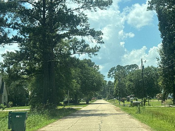 5th image of 26870 Jill Rd