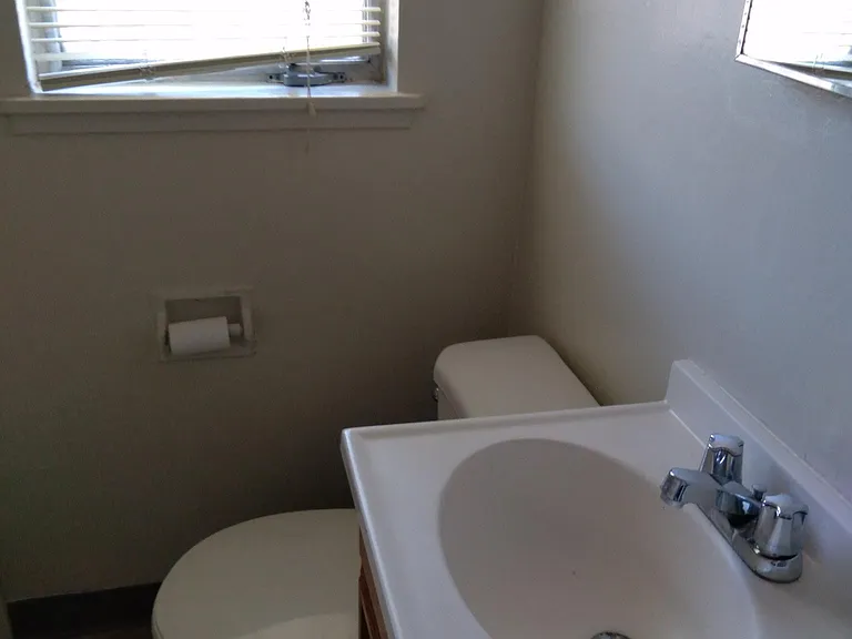 1293 Grove Way #1293 — Photo 9