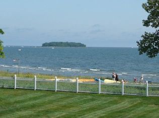 65 East Broadway, Milford, CT 06460