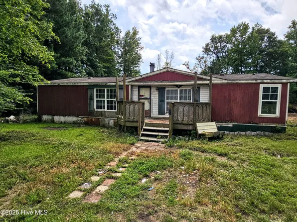 648 Arvida Spur Road, Rocky Point, NC 28457