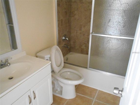 3rd image of 4057 Rose Arbor Cir