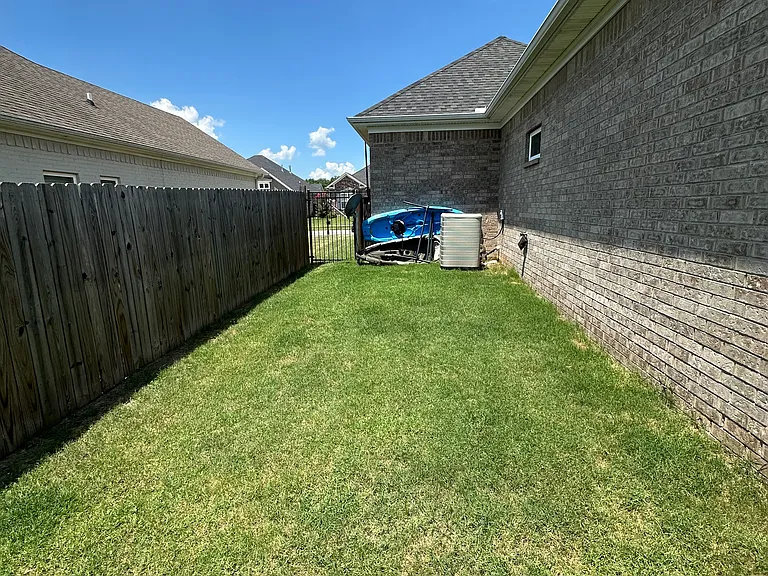 140 Grey Fox Dr — Photo 25