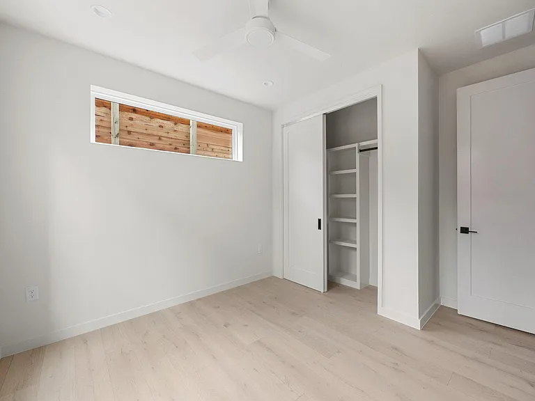 1709 Maple Ave #2B — Photo 15
