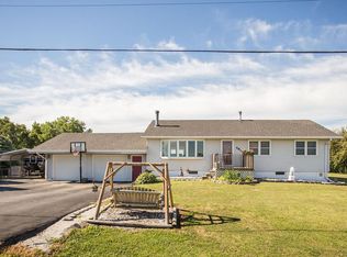 4815 Gifford Rd, Council Bluffs, IA 51501