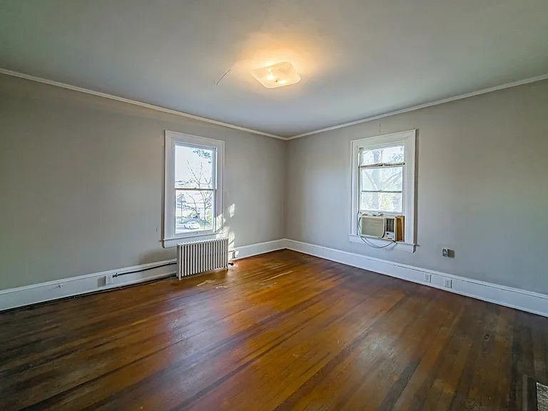 424 Park Ave N — Photo 14