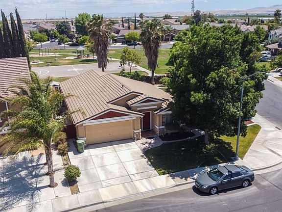 3rd image of 2639 Merganser Ct