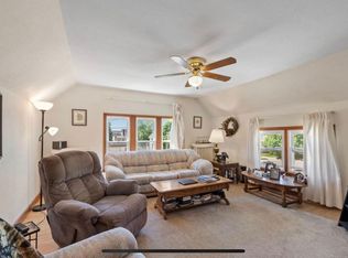 1330 13th Ave, Grafton, WI 53024