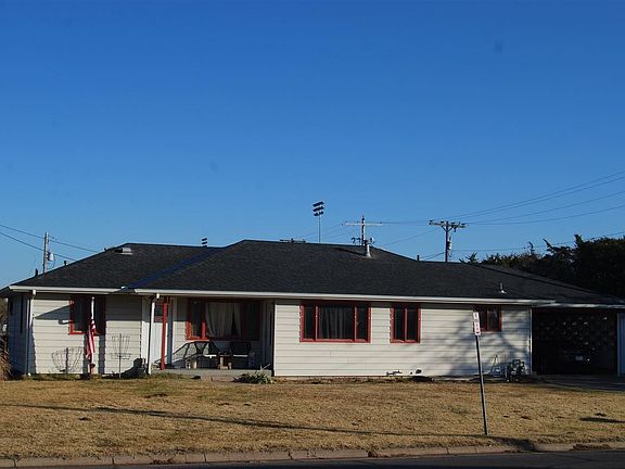 2nd image of 718 E 23rd Ave