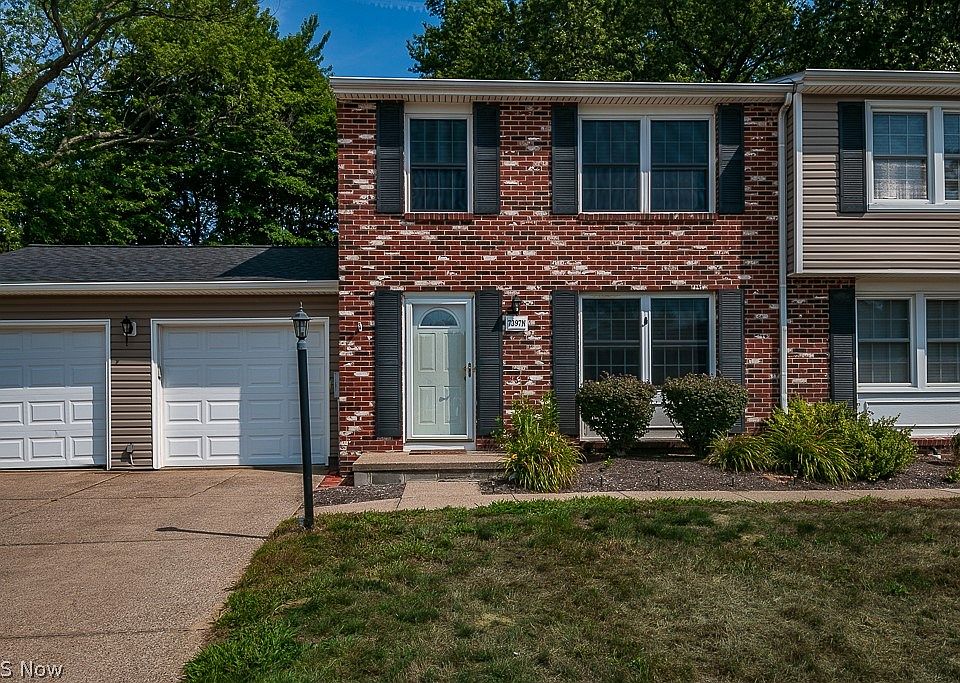 1st image of 7397 N Chestnut Commons Dr