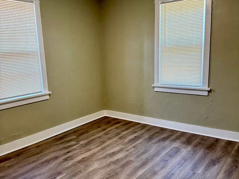 6425 Perry Ave — Photo 12