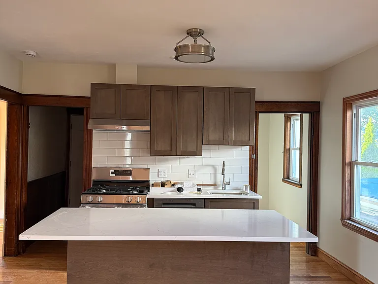 26 Saint Joseph Ave #1 — Photo 8