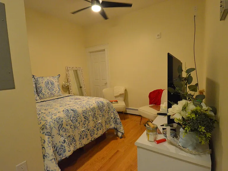 79 Westland Ave #13 — Photo 1