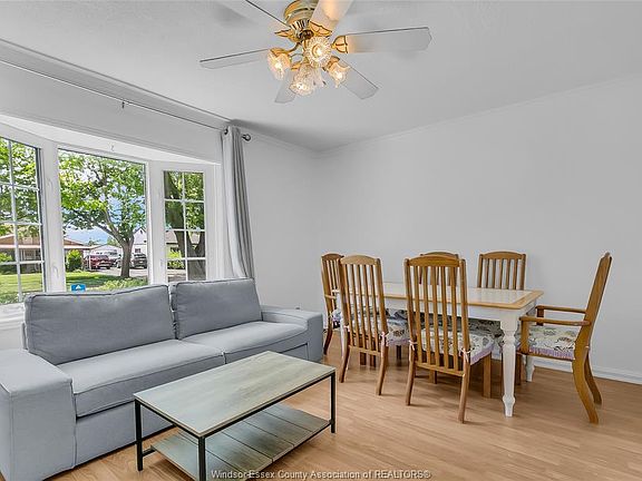 5th image of 1176 California Ave