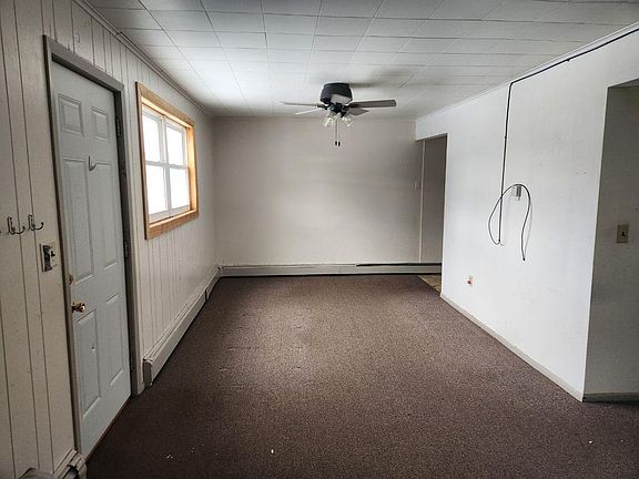 4th image of 109 1st St N #1