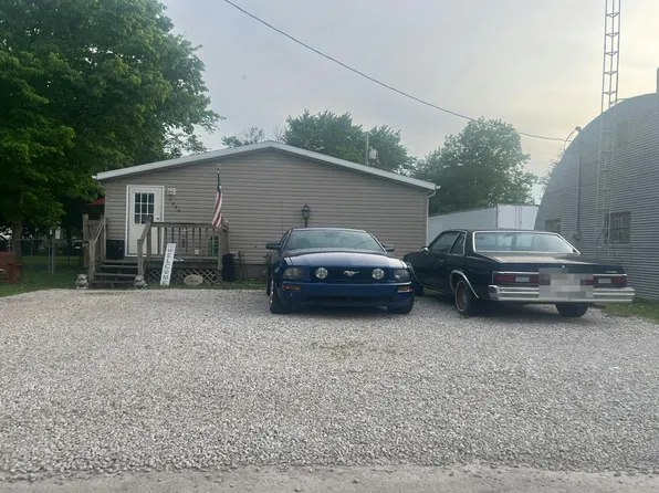 1629 Wheeler St, Vincennes, IN 47591
