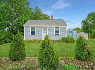 241 Alfred Rd, Kennebunk, ME 04043