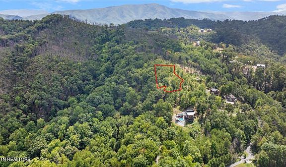 3rd image of 0 Crown Cir
