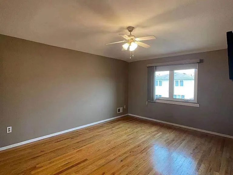 203 Gervil St #2 — Photo 20